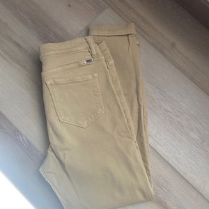 Kancan Estilo Skinny Stretch colored denim